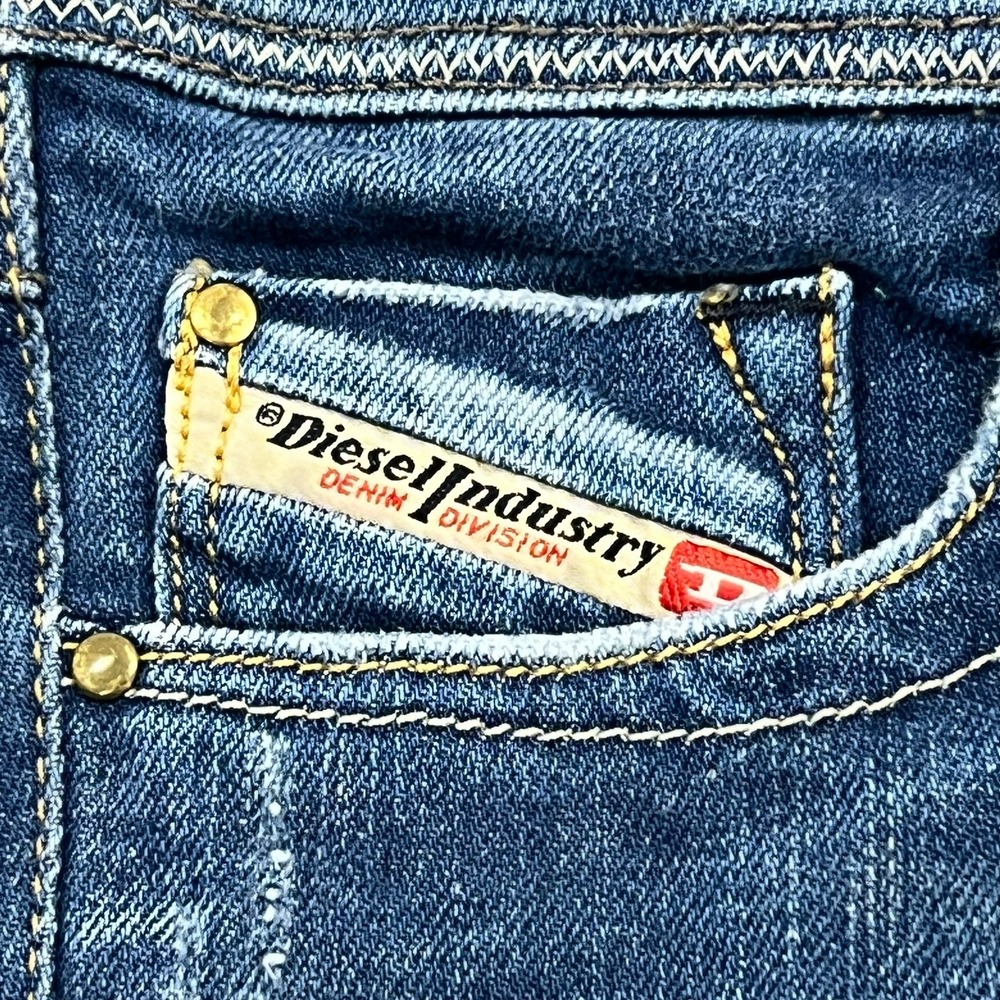 Diesel Lowky B.C. Bootcut Jeans Low Rise Embroidered Blue Womens Size 27 Fits 30 - Picture 6 of 16
